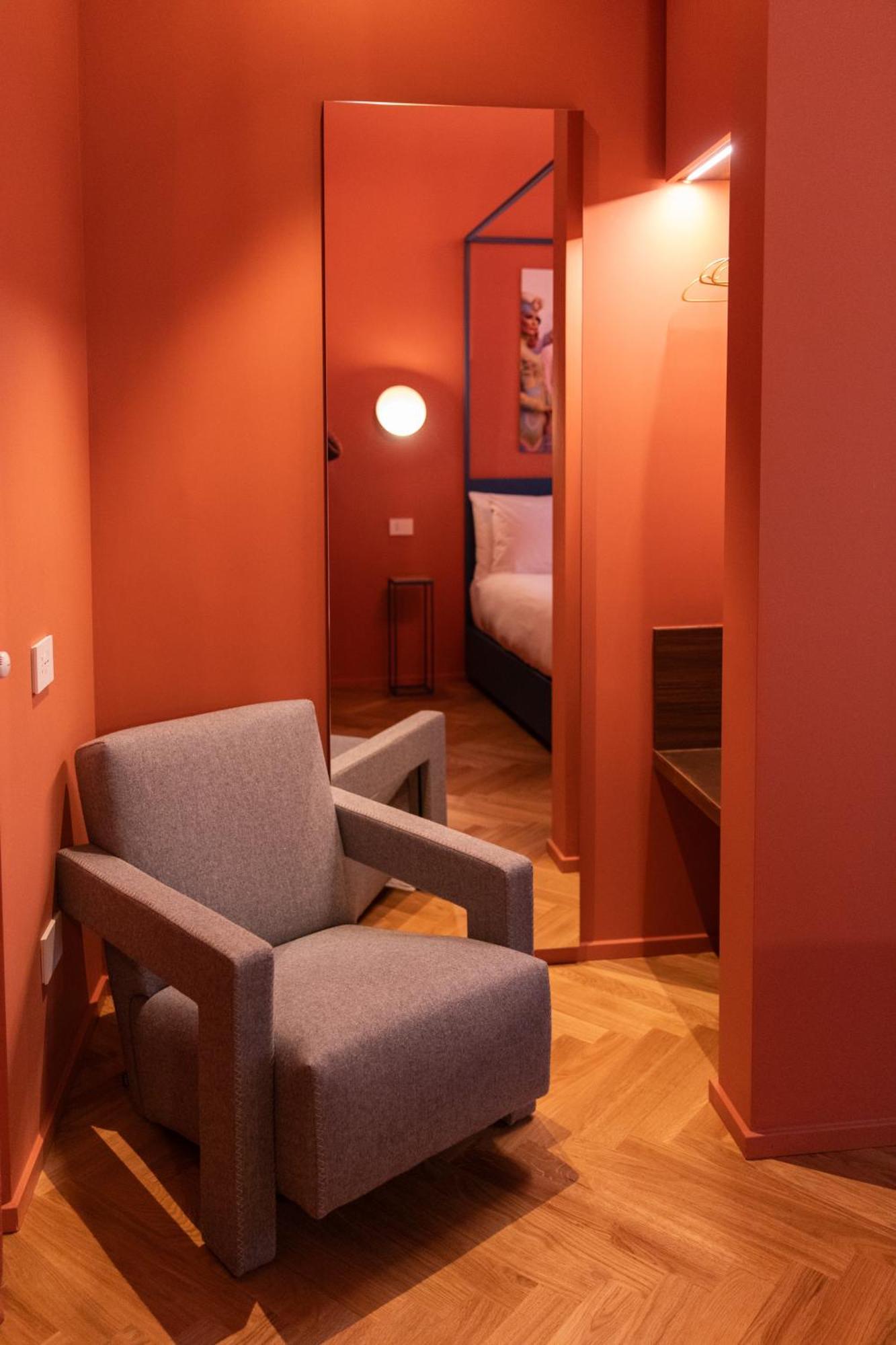 Fontana 16 Rooms Milan Luaran gambar